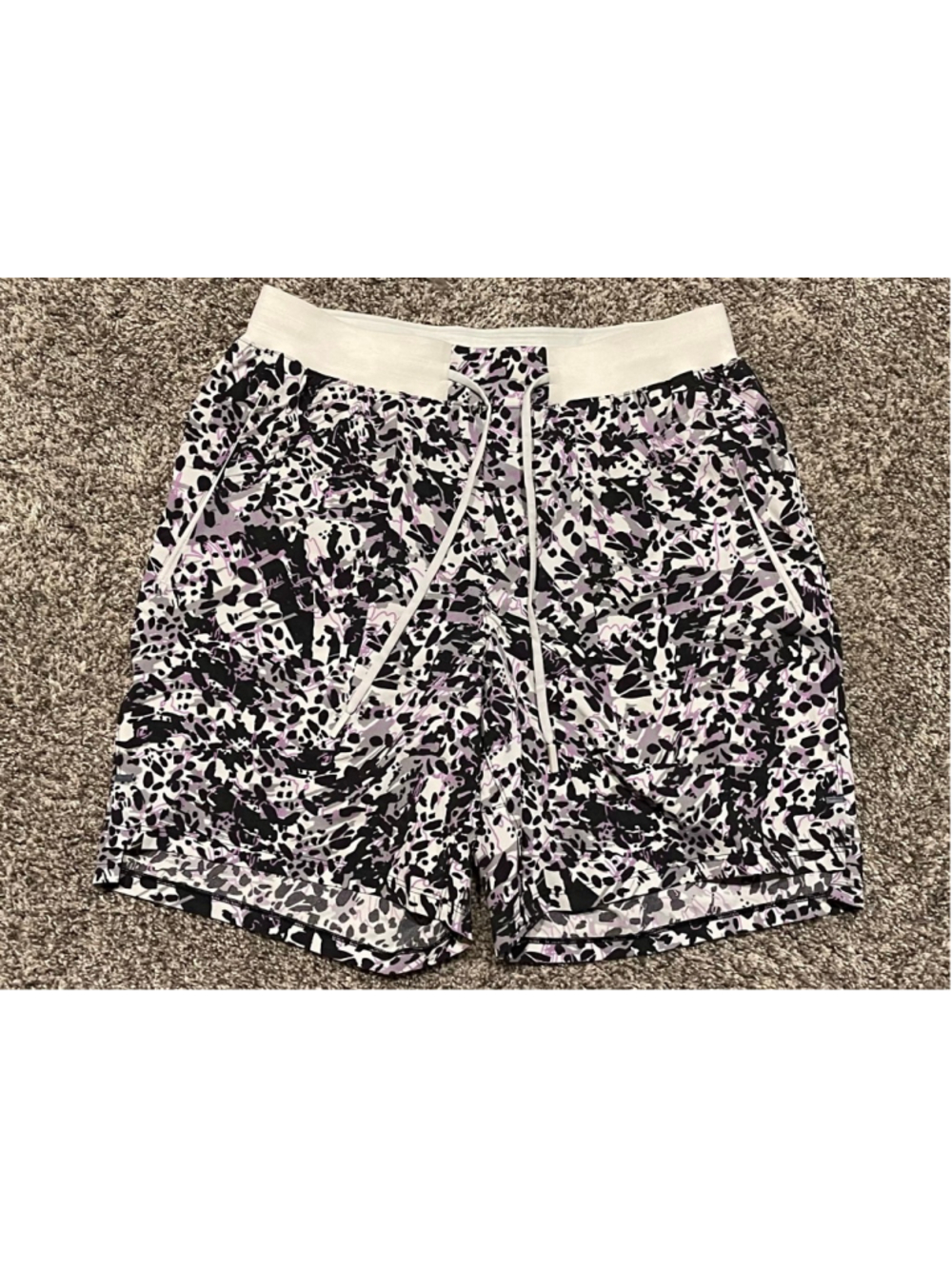 Lululemon Men’s License to Train Linerless Short, Size Medium, 7” Inseam, EUC